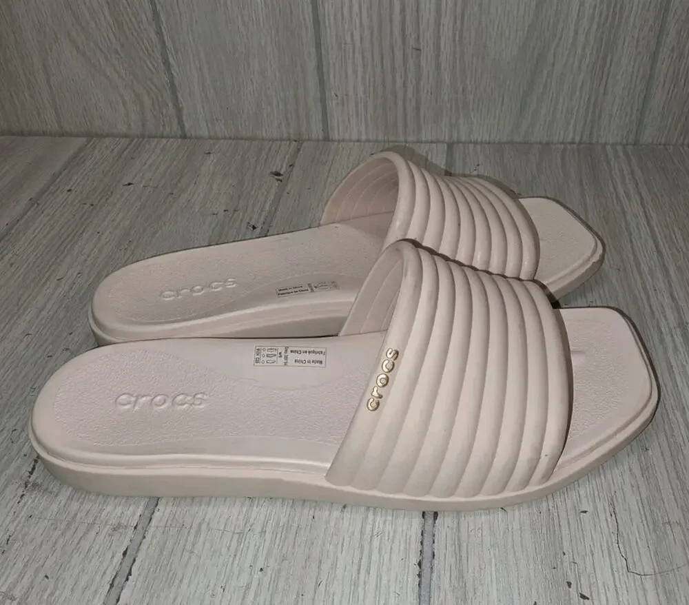 Crocs Women's Miami Slide Dew Size 6 Ribbed Cream Minimalist Summer Read